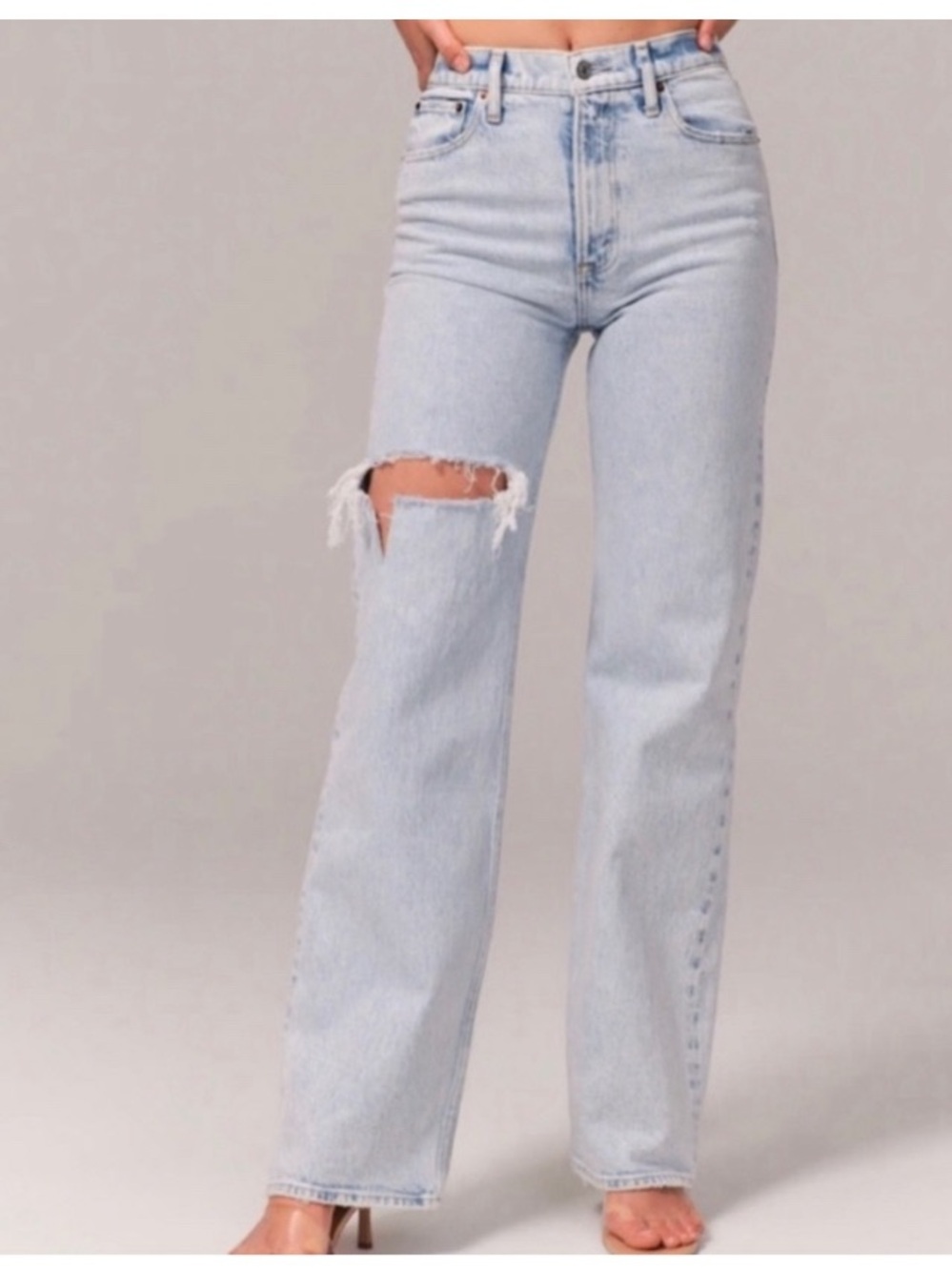 Abercrombie & Fitch ‘90s Relaxed Jean Curve Love
